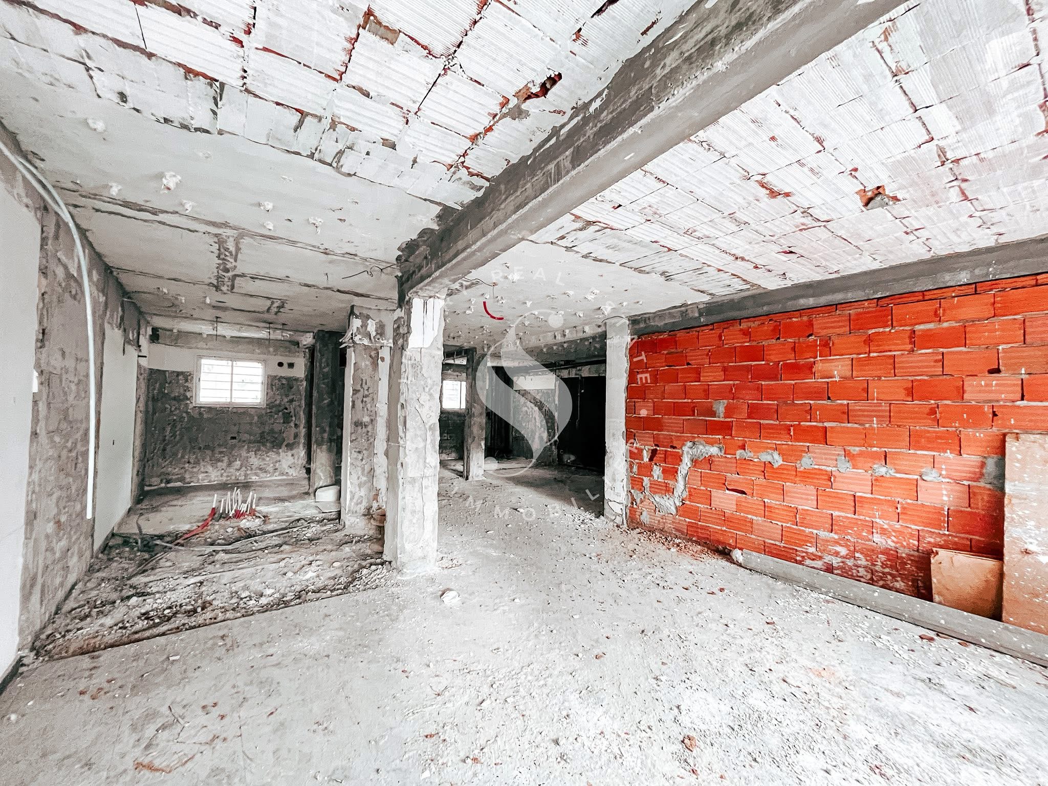 Location – Local commercial au Lac 2 